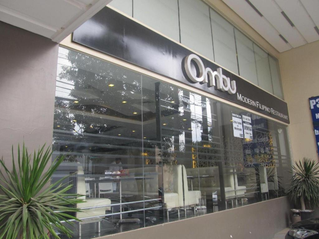 奎松市红杉酒店 外观 照片