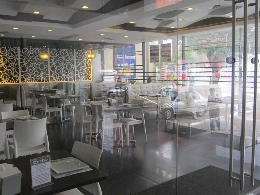 奎松市红杉酒店 外观 照片